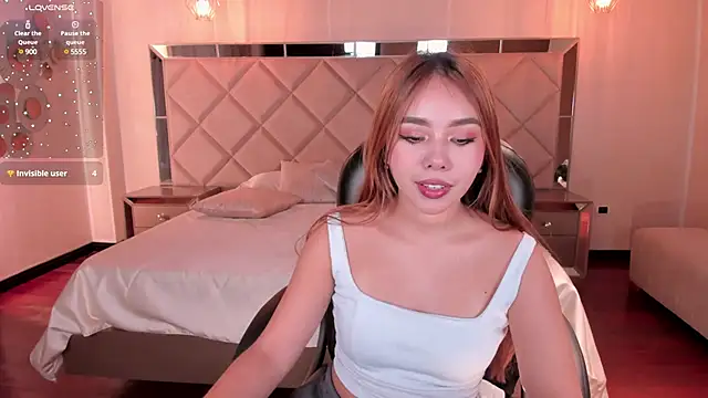 CarolineGraceX online show from March 2025 10:54:02 AM