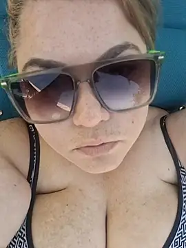 nikoleadina online show from June 2026 01:28:02 PM