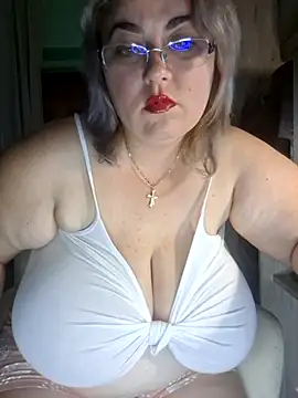 nikoleadina online show from July 2026 08:33:02 PM
