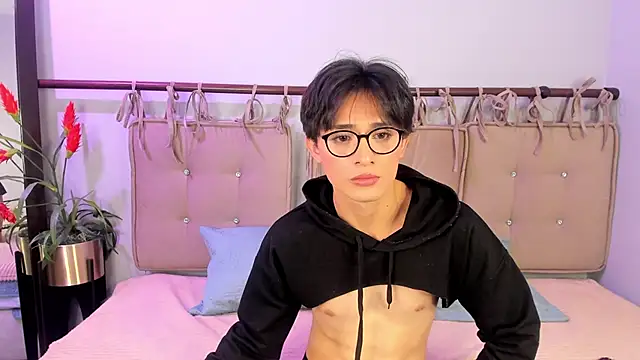 cherryy boy online show from May 2026 09:32:01 PM