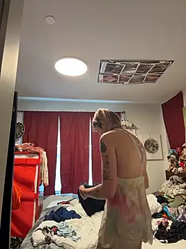 Snapshot of Esteem369 chatting on October 2025 04:19:01 PM Esteem369 online show from October 2025 04:19:01 PM