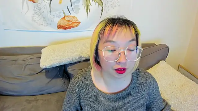 Snapshot of luxgray chatting on January 2025 11:56:01 PM luxgray online show from January 2025 11:56:01 PM