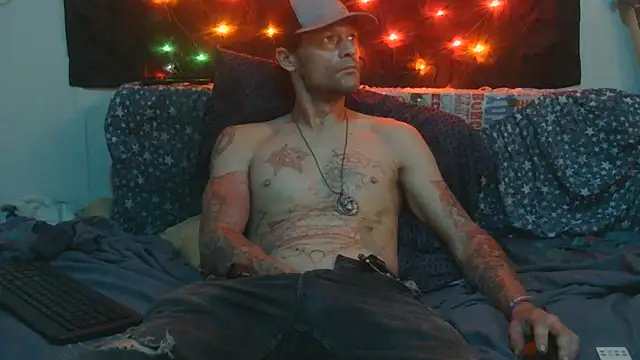 Snapshot of SoloMan2023 chatting on September 2025 07:37:02 PM SoloMan2023 online show from September 2025 07:37:02 PM