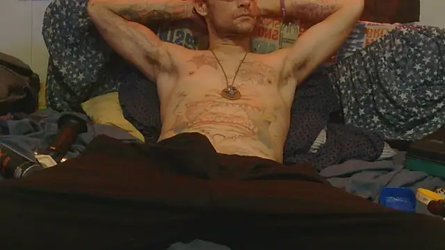 Snapshot of SoloMan2023 chatting on September 2025 05:41:02 AM SoloMan2023 online show from September 2025 05:41:02 AM