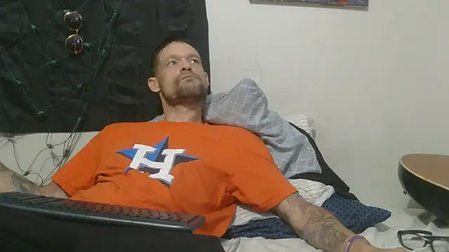 Snapshot of SoloMan2023 chatting on October 2025 12:46:02 AM SoloMan2023 online show from October 2025 12:46:02 AM