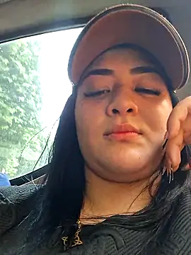 Liancy online show from March 2025 06:22:01 PM