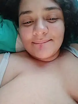 Liancy online show from May 2026 09:42:01 PM