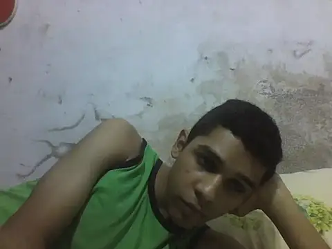 Leopardogonza online show from May 2026 10:05:02 PM