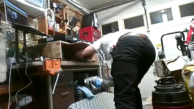 tongueispowerr6d9 online show from December 2024 11:40:02 PM