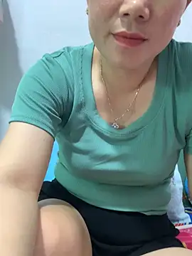 Snapshot of Baby-bigtits chatting on September 2025 03:39:02 AM Baby-bigtits online show from September 2025 03:39:02 AM