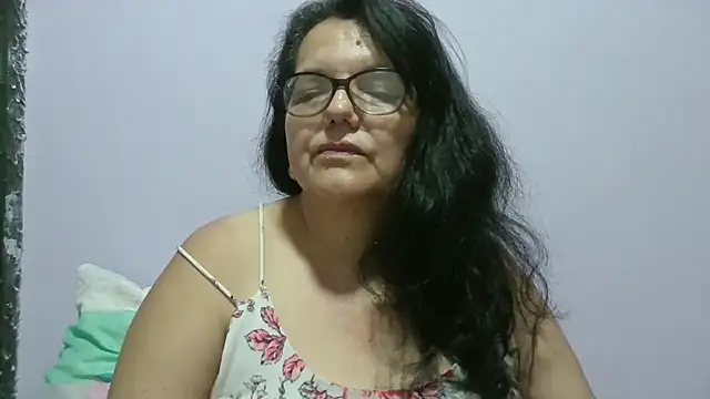 kassandra02 online show from May 2026 03:01:01 AM