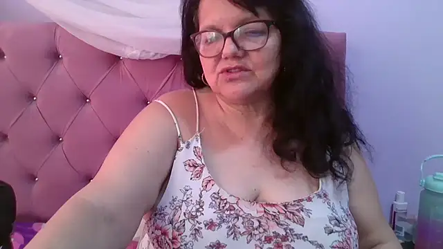 kassandra02 online show from July 2026 01:32:02 PM