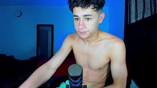 DavidfullOFlove online show from February 2025 05:50:01 PM