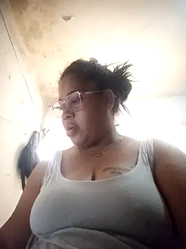 Snapshot of Arleth_Mars chatting on October 2025 04:02:02 PM Arleth Mars online show from October 2025 04:02:02 PM