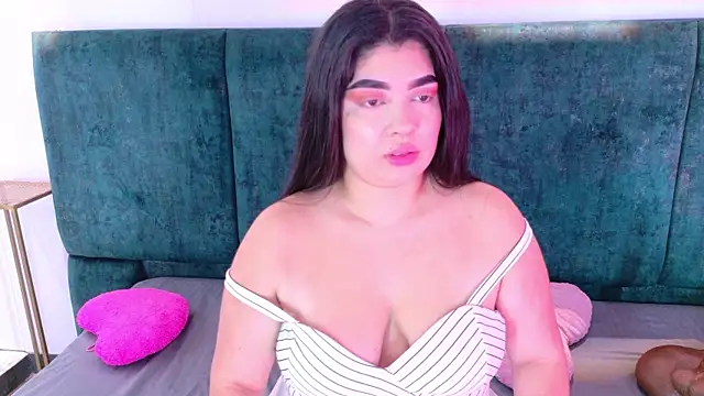 AgathaLynx online show from May 2026 11:05:02 AM
