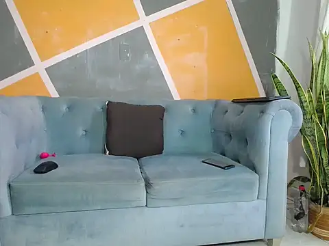 daniela starks online show from March 2026 06:13:01 PM