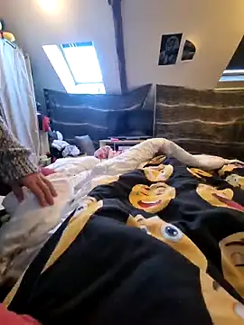 LoLa-69-X online show from October 2025 08:25:01 AM