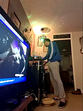 Snapshot of bibananaman chatting on January 2025 05:31:01 AM bibananaman online show from January 2025 05:31:01 AM