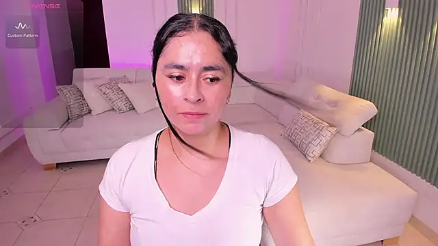 Anna parkker  online show from July 2026 07:32:01 PM