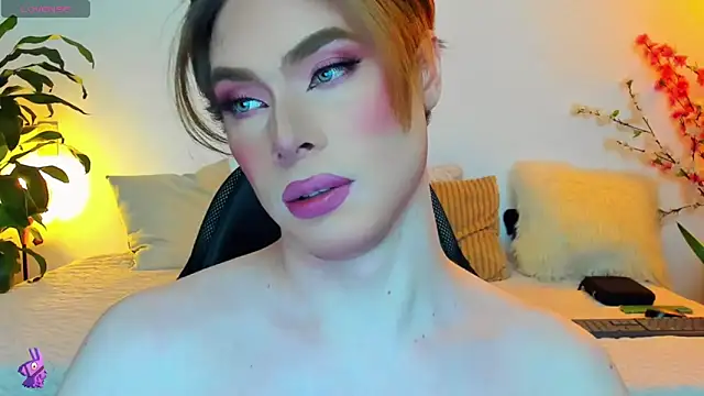 Snapshot of mike_blossom chatting on March 2026 01:44:01 PM mike blossom online show from March 2026 01:44:01 PM