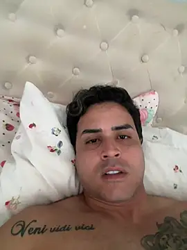 Snapshot of casalhot69 chatting on July 2026 01:58:01 PM casalhot69 online show from July 2026 01:58:01 PM