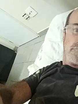 Snapshot of wel9238 chatting on February 2026 03:33:02 AM wel9238 online show from February 2026 03:33:02 AM