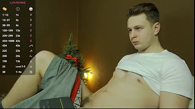 Snapshot of charlie_smiley chatting on December 2024 05:42:01 AM charlie smiley online show from December 2024 05:42:01 AM