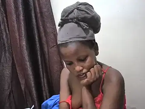 Snapshot of afrikaqueen chatting on February 2025 08:15:02 AM afrikaqueen online show from February 2025 08:15:02 AM