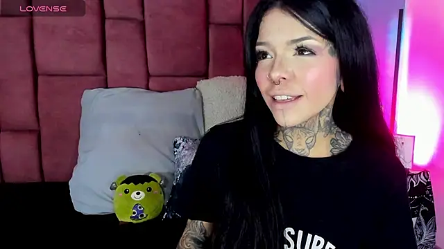 NinaInk online show from February 2025 11:42:02 AM