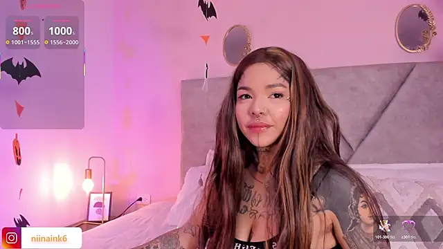 NinaInk online show from October 2025 05:04:02 PM