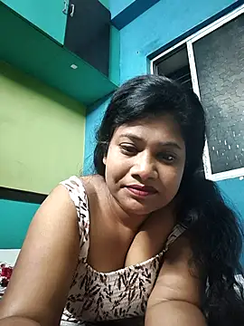 Snapshot of sexy_roma chatting on April 2026 08:17:02 PM sexy roma online show from April 2026 08:17:02 PM