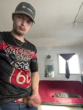 Snapshot of bigmerc chatting on January 2026 06:01:01 PM bigmerc online show from January 2026 06:01:01 PM