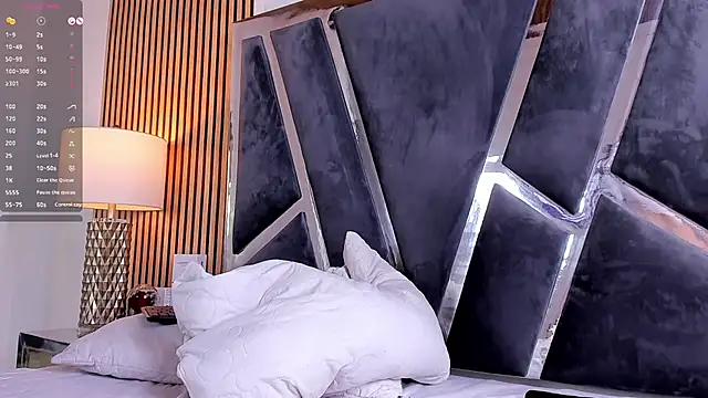 Snapshot of hazel_ross_tcw chatting on February 2025 04:41:02 PM hazel ross tcw online show from February 2025 04:41:02 PM