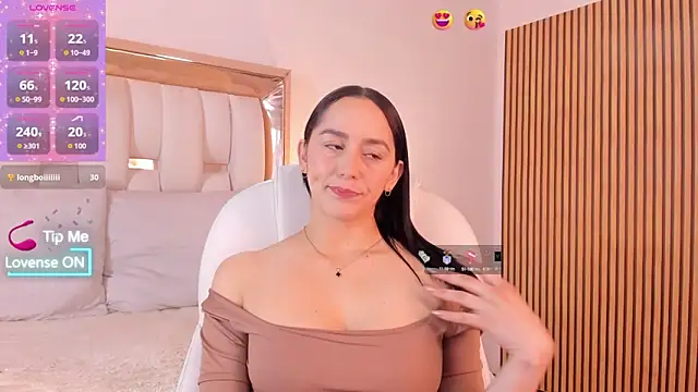 Snapshot of hazel_ross_tcw chatting on September 2025 01:11:02 PM hazel ross tcw online show from September 2025 01:11:02 PM