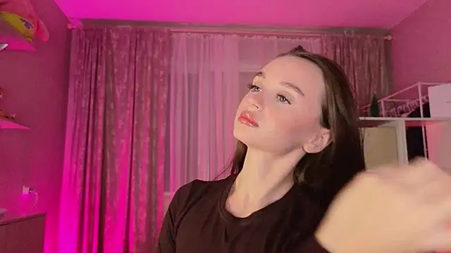 Snapshot of Katy_perry_ chatting on February 2025 02:40:01 AM Katy perry online show from February 2025 02:40:01 AM