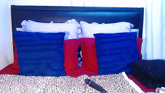DARKBUSTY030 online show from April 2026 09:23:01 AM
