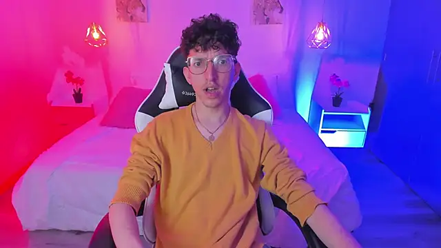 Snapshot of Orlandodcn_69 chatting on October 2025 05:49:01 AM Orlandodcn 69 online show from October 2025 05:49:01 AM