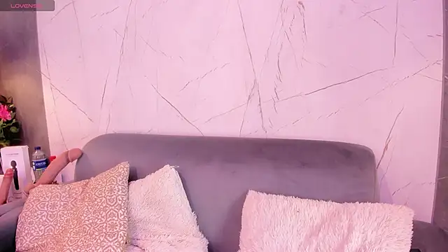 ElaEndez  online show from February 2025 12:17:02 PM