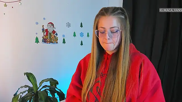 Snapshot of tekila__ chatting on December 2024 01:52:02 AM tekila online show from December 2024 01:52:02 AM