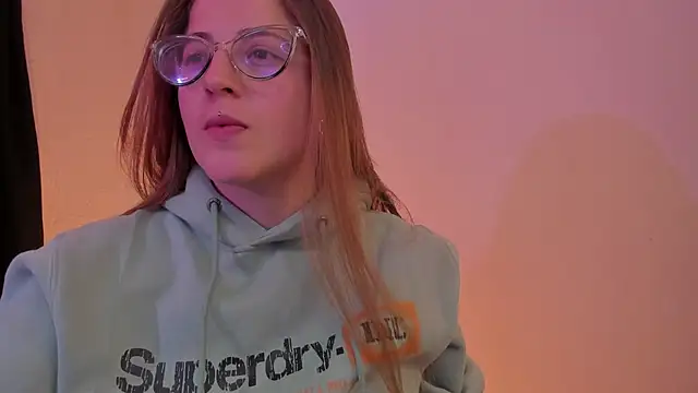 Snapshot of tekila__ chatting on February 2025 08:03:02 PM tekila online show from February 2025 08:03:02 PM