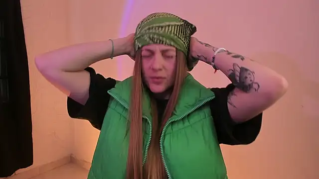 Snapshot of tekila__ chatting on February 2025 06:48:02 PM tekila online show from February 2025 06:48:02 PM