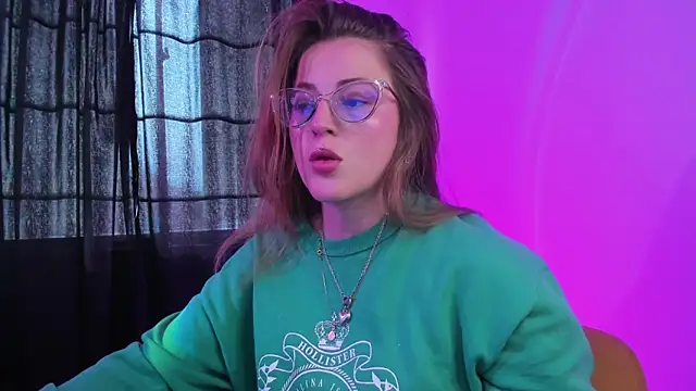 Snapshot of tekila__ chatting on February 2025 08:58:02 PM tekila online show from February 2025 08:58:02 PM