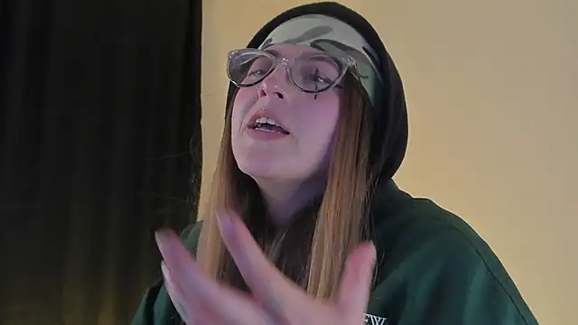 Snapshot of tekila__ chatting on March 2025 12:10:02 AM tekila online show from March 2025 12:10:02 AM