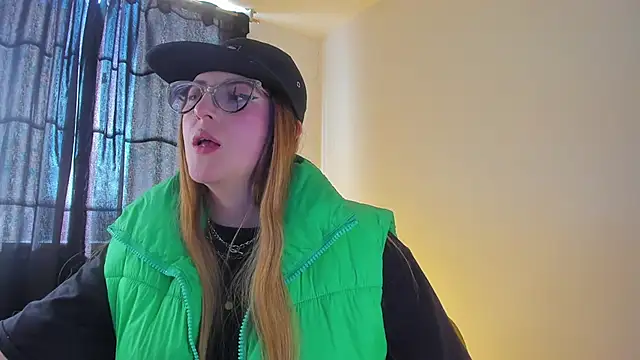 Snapshot of tekila__ chatting on March 2025 10:18:02 PM tekila online show from March 2025 10:18:02 PM