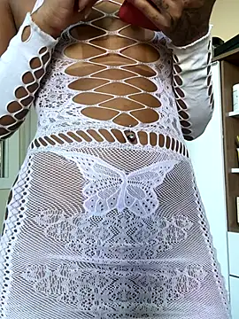 Snapshot of Indiazinhax chatting on October 2025 10:52:02 AM Indiazinhax online show from October 2025 10:52:02 AM