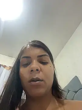 Indiazinhax online show from April 2026 01:03:01 AM