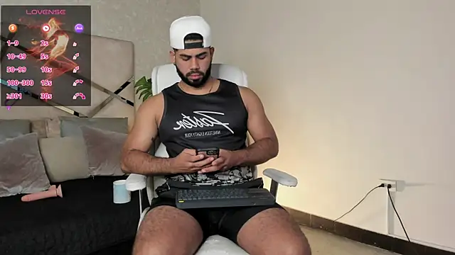 noah crux online show from February 2025 01:25:01 PM