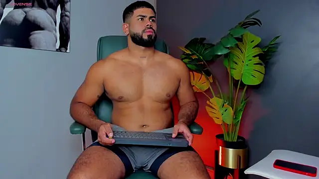 noah crux online show from April 2026 10:37:02 PM