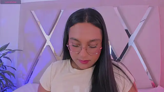 ellamontoya online show from February 2026 11:18:01 AM