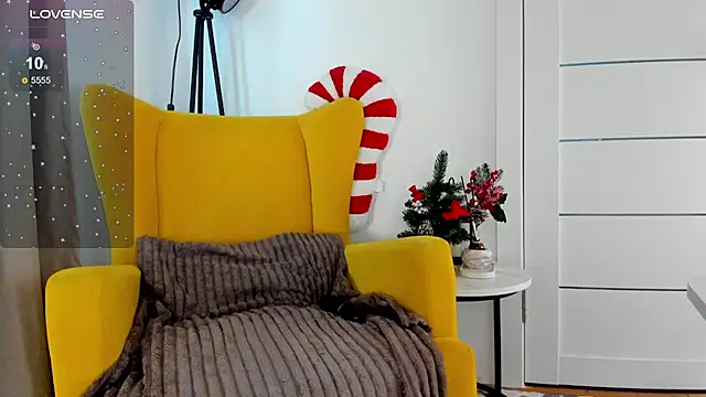 Snapshot of miissblonde chatting on January 2026 05:24:02 AM miissblonde online show from January 2026 05:24:02 AM